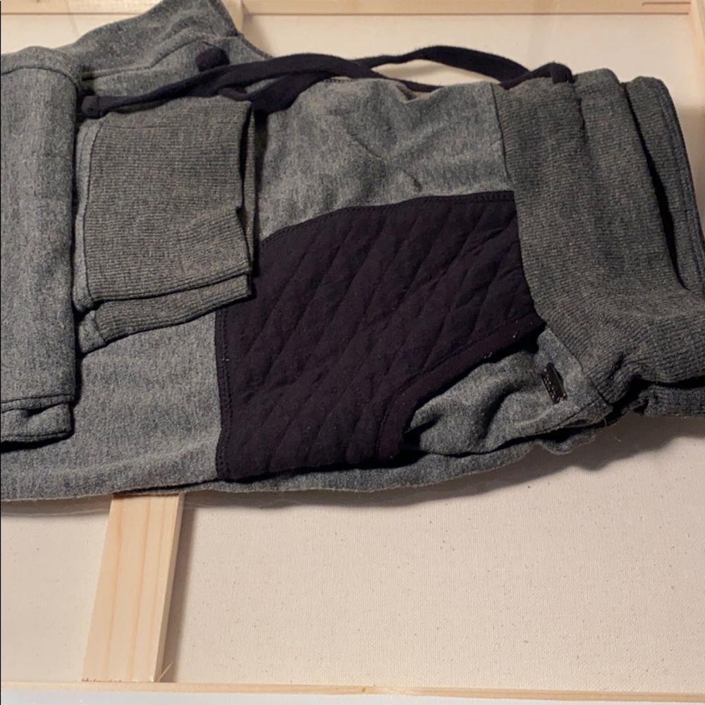 Nicole Miller grey women’s joggers